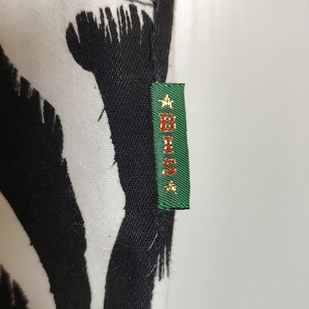 Zebra Print Wrinkled Rich Denim Jacket and Skirt Set By Gene Ewing For Bis Woman - Picture 13 of 15